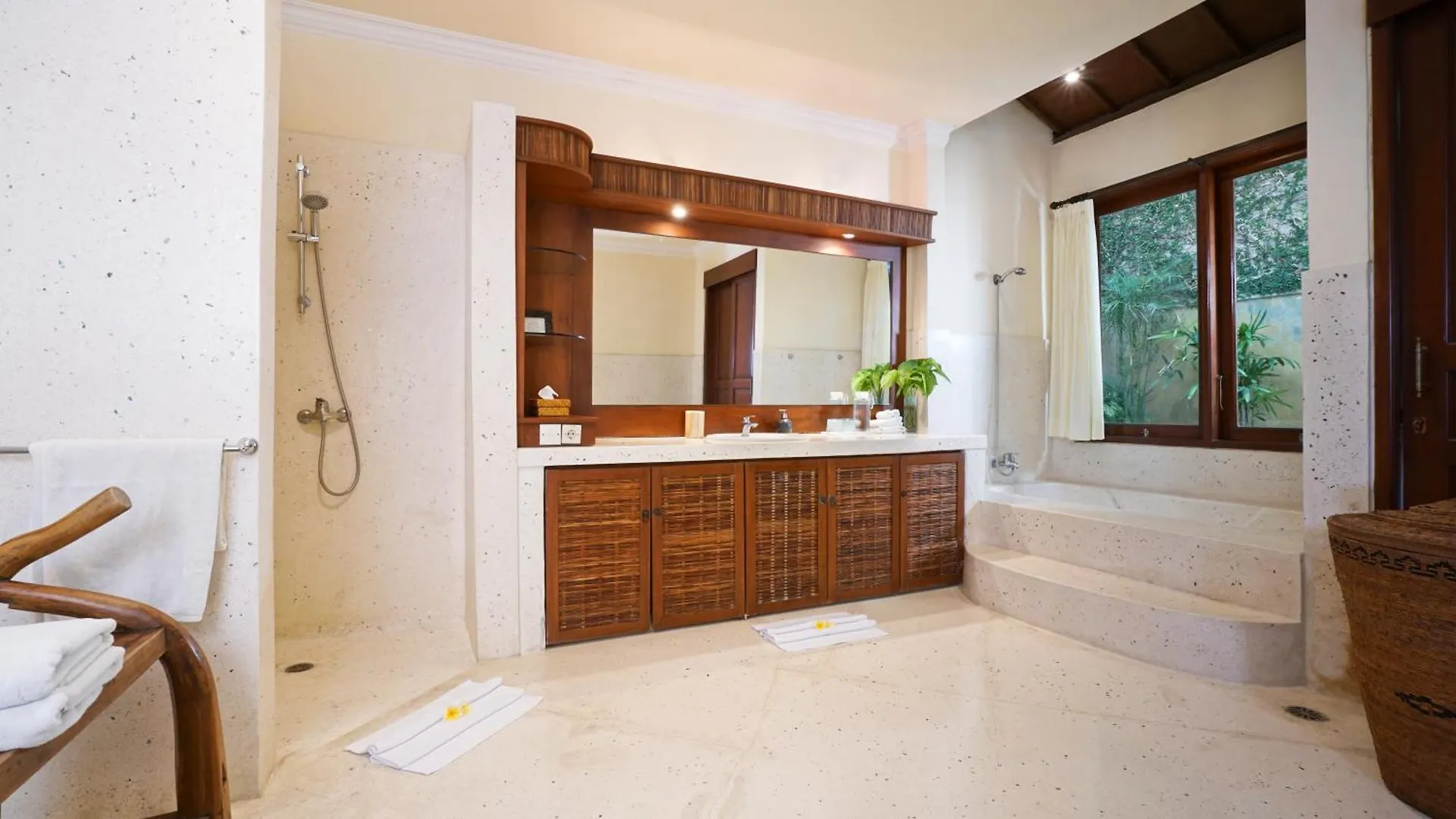 Villa Bali Maja - Beautiful Private Pool Villa In Petitenget, Seminyak